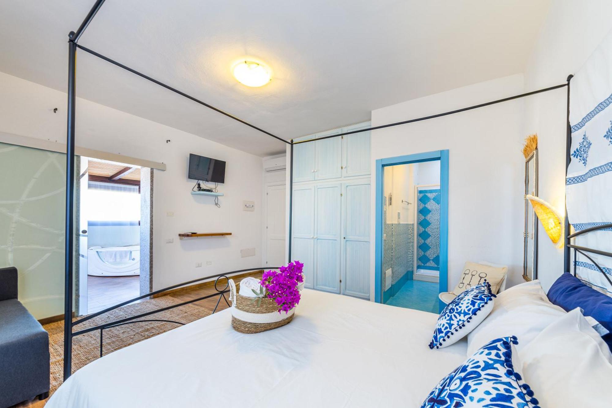 Le Maschere B&B Санта-Тереза-Галлура Екстер'єр фото