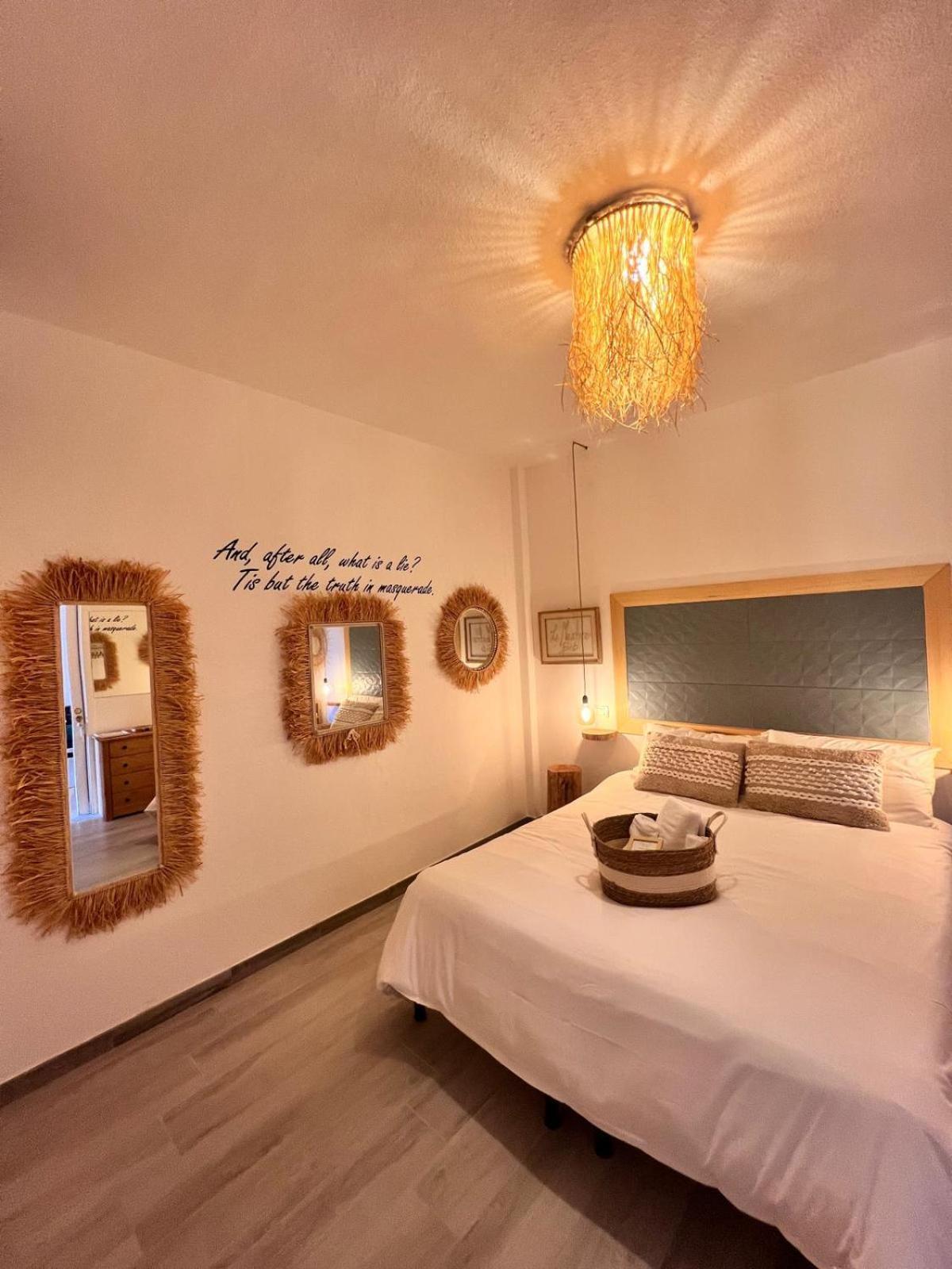 Le Maschere B&B Санта-Тереза-Галлура Екстер'єр фото